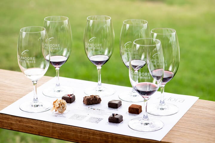 wine and chocolate pairing 