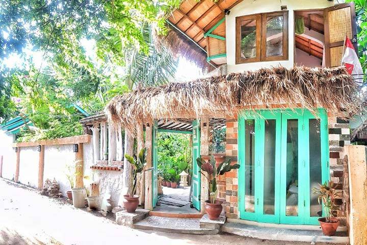 Entryway to villa at Havana Hideaways Gili Trawangan, Bali