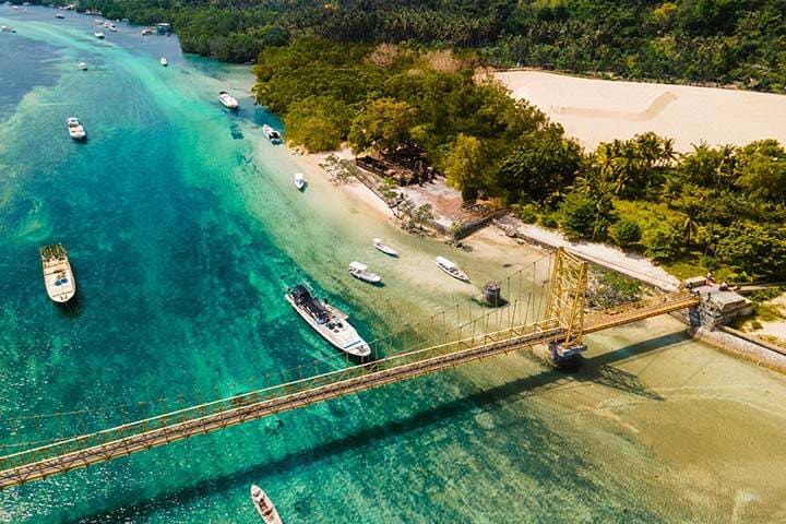 The Famous Yellow Bridge Nusa Lembongan