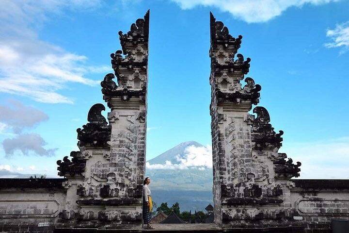 Pura Penataran Agung Lempuyang Karang, Bali