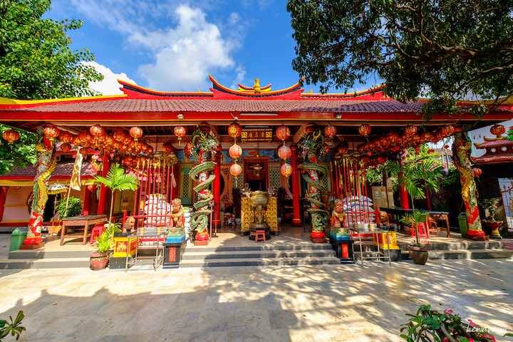 Vihara Dharmayana temple, Bali