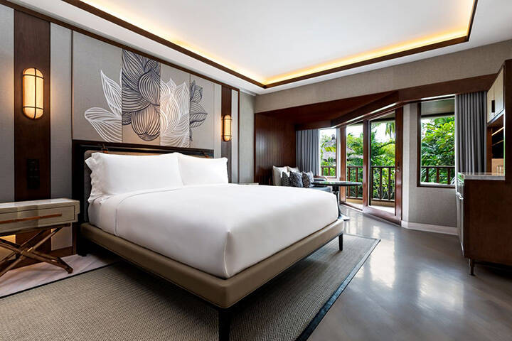 The Laguna, a Luxury Collection Resort and Spa