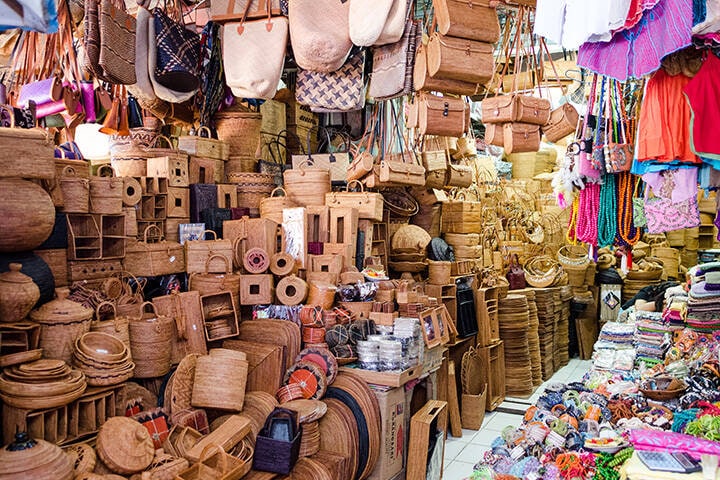 Ubud Traditional Art Market - Ubud Traditional Art Market is a famous place in Ubud Village as a tourist destination for traditional art trading.