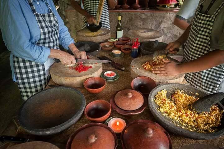 Balinese Cooking Class. Food in Bali is a complicated process with lots of chopping and preparation and mixing of exotic spices. Cooking classes are held in many of the hotels and restaurants.