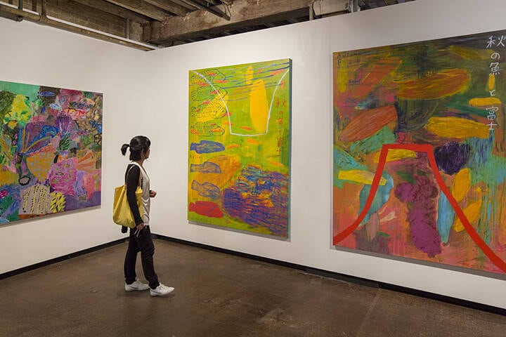 Exhibition at the Ken Done Gallery in The Rocks. Daniel Boud for Destination NSW