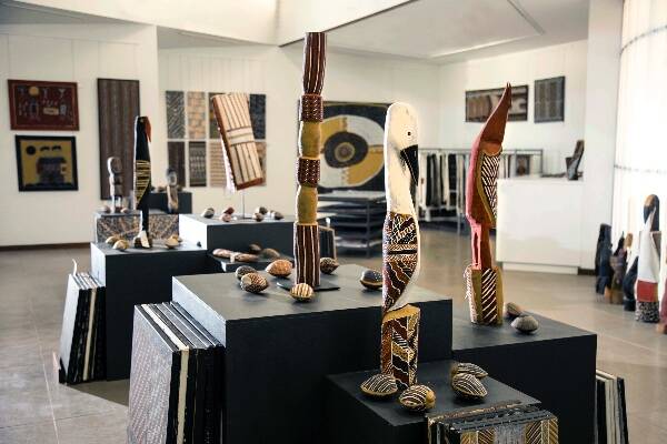 jilimara-arts-and-craft-association-on-tiwi-islands-credit-tourism-nt