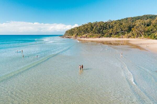 noosa-main-beach