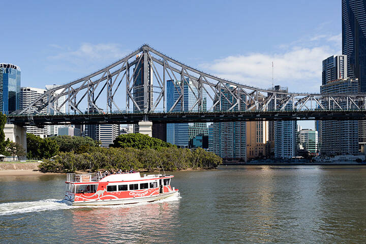 City Hopper Ferry under the Brisbane Story Bridge 
