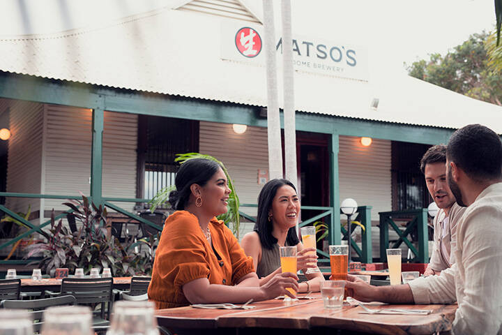 Group Dining at Matso's Brewery, Broome