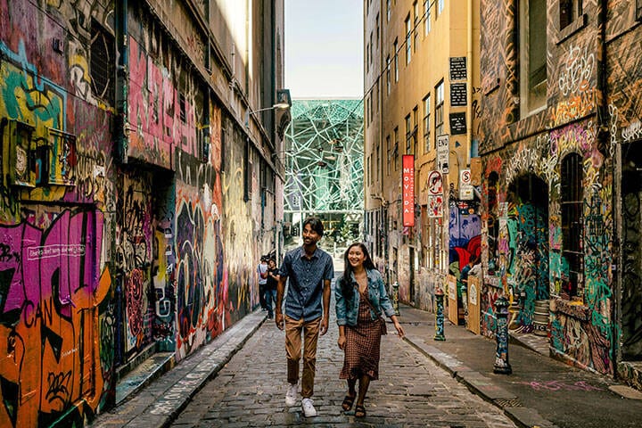 Tour of Hosier Lane