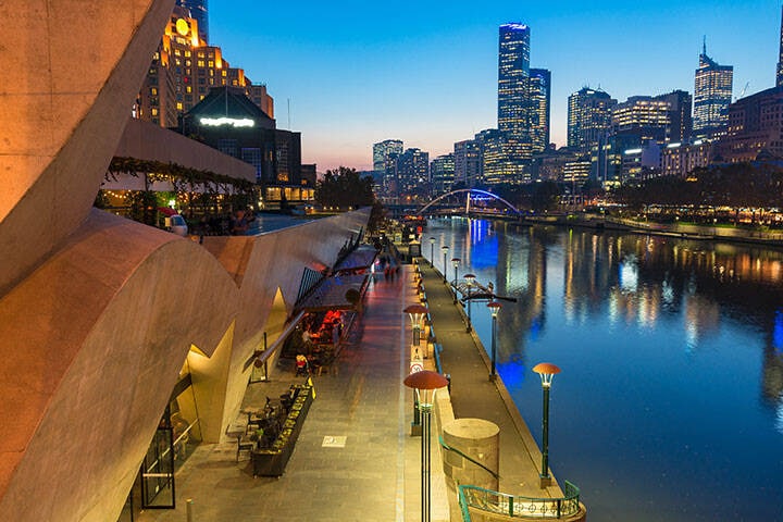 Southbank Promenade and Yarra river embankment at night
