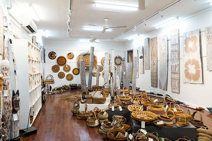 Buku-Larrnggay Mulka Centre - The Buku-Larrnggay Mulka Centre, located in Yirrkala near Nhulunbuy, houses a collection of Yolngu bark paintings, carvings and artefacts. The museum includes the original church panels that are of great historical and cultural significance.  The art centre exhibits and sells a variety of artworks including ḻarrakitj (memorial poles), ṉuwayak (bark painting), Yiḏaki (Didgeridoo), Gunga Djäma (Weaving) and Dharpa (Wood sculptures).