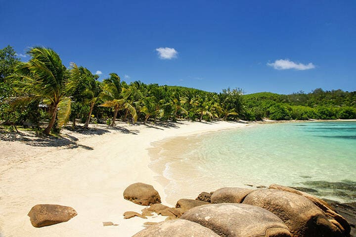 Sandy beach on Drawaqa Island, Yasawa Islands, Fiji 
