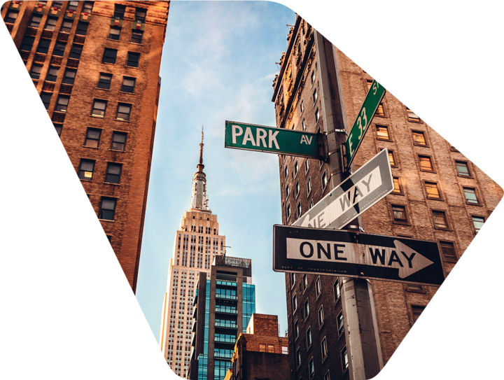 Tailfin image of New York street signs 